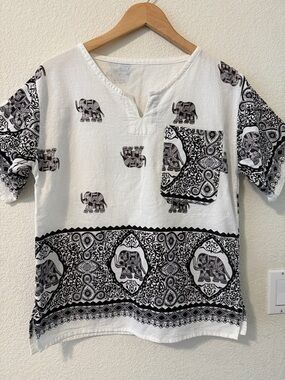 NWOT 100% Cotton Elephant Print Pullover Top, white w/brown print, Medium